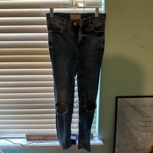 COPY - Free people skinny jeans barley worn